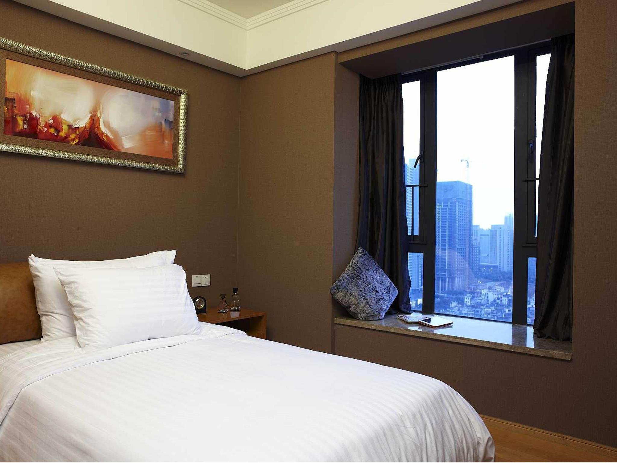 Dan Executive Hotel Apartment Zhujiang New Town-Freeshuttle Bus To Cantonfair Duringcanton Fair Period Экстерьер фото